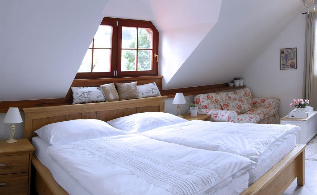 Penzion Rozmaryn Vsetín Chambre photo